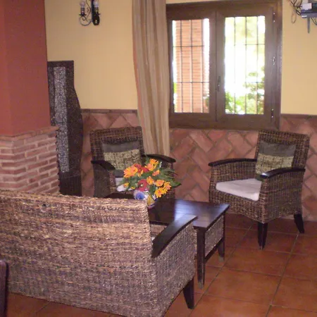 Balcon De Montes Hotel 3*