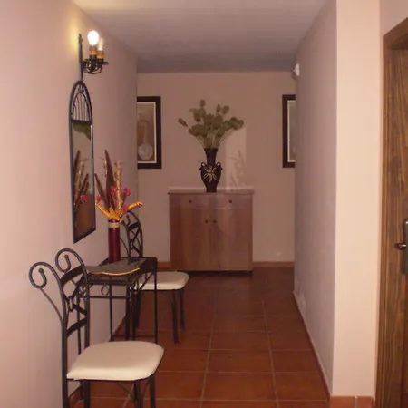Balcon De Montes Hotel 3*