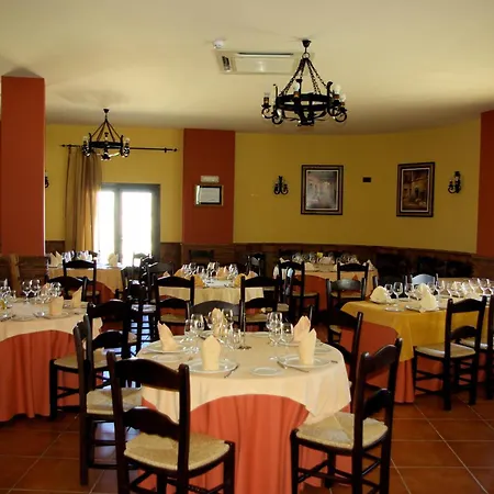 Hotel Balcón De Montes Colmenar